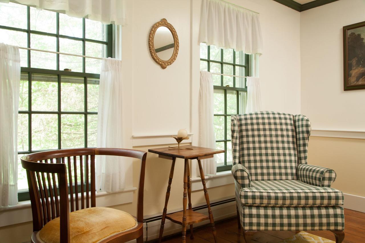 The Featherbed Inn Waitsfield Экстерьер фото