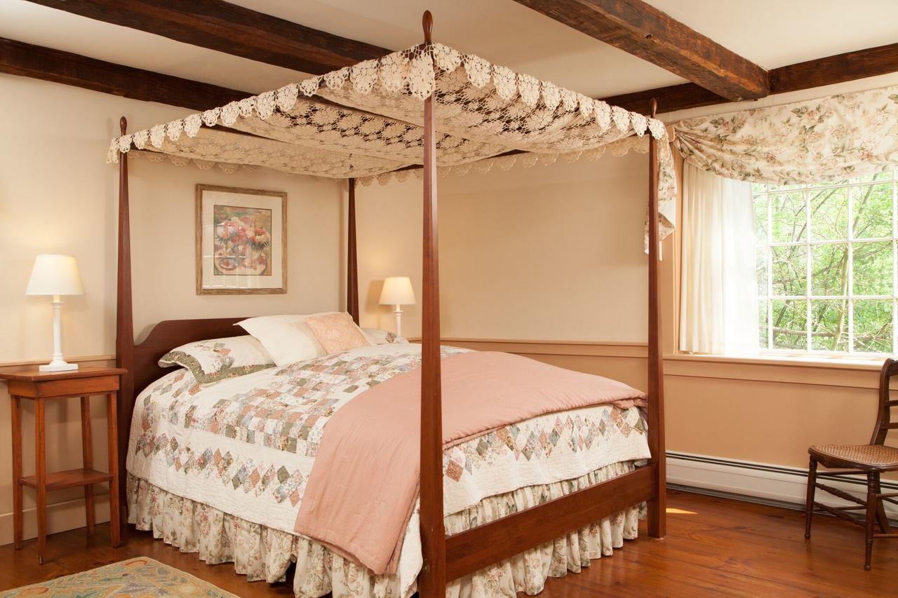 The Featherbed Inn Waitsfield Экстерьер фото
